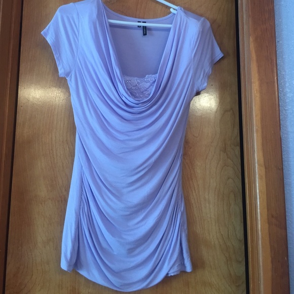 Lilac shirt with lace inset - Picture 1 of 2